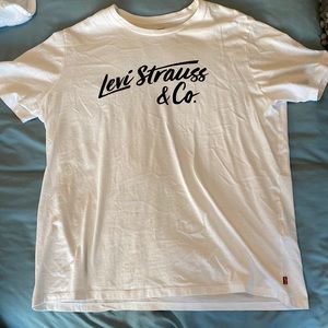 Men’s Levi’s Tshirt